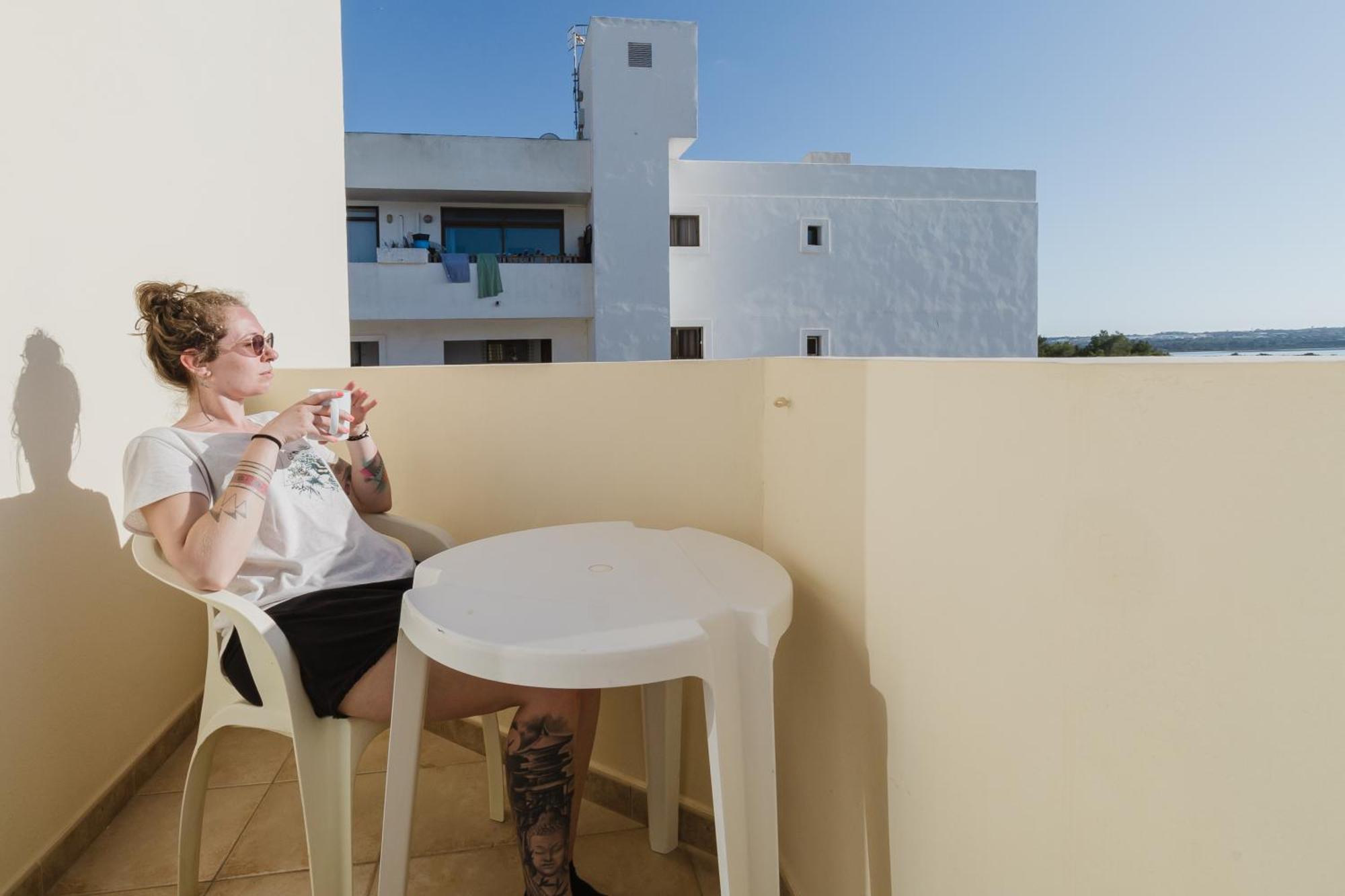 Apartamentos Timon - Emar Hotels Es Pujols Extérieur photo