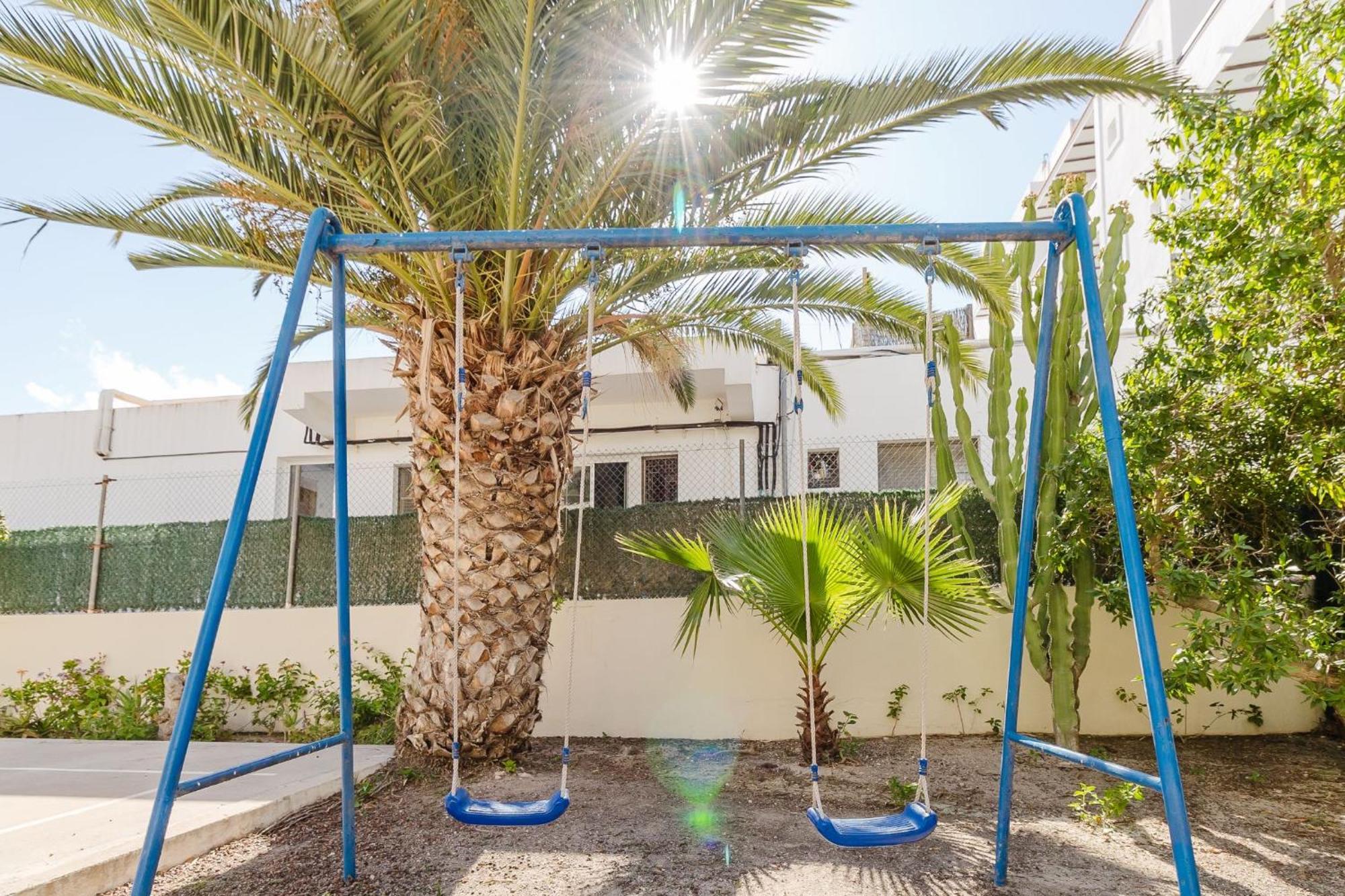 Apartamentos Timon - Emar Hotels Es Pujols Extérieur photo